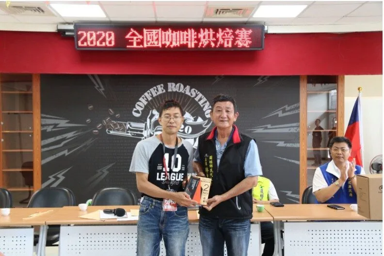 oe30106ba6f83b7b88df9bf9bd5390274 57745242 201110 0007 - 2025 文洋獎盃