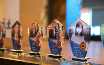 Histories - 2025 文洋獎盃 國際扶輪社-受贈客製化水晶獎座