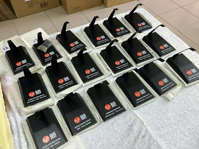 2022年冬季馬拉松賽事推薦!5場絕不能錯過的馬拉松賽事及客製化獎盃設計 - 2025 文洋獎盃 客製化獎盃底座