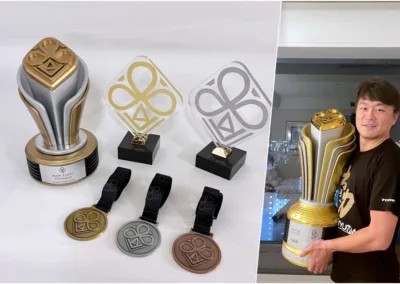 8歲小朋友身高的120公分3D列印獎盃!超精緻的亞洲區撲克賽事客製化獎盃