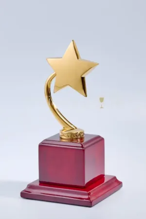 Golden Wing 金翼